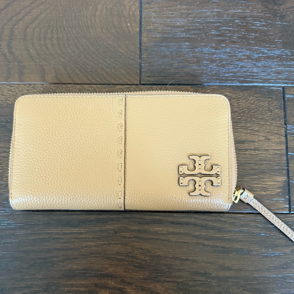 Tory Burch McGraw Continental Leather Zip Wallet